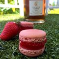 Macarons à la fraise et gelée au ratafia de Champagne