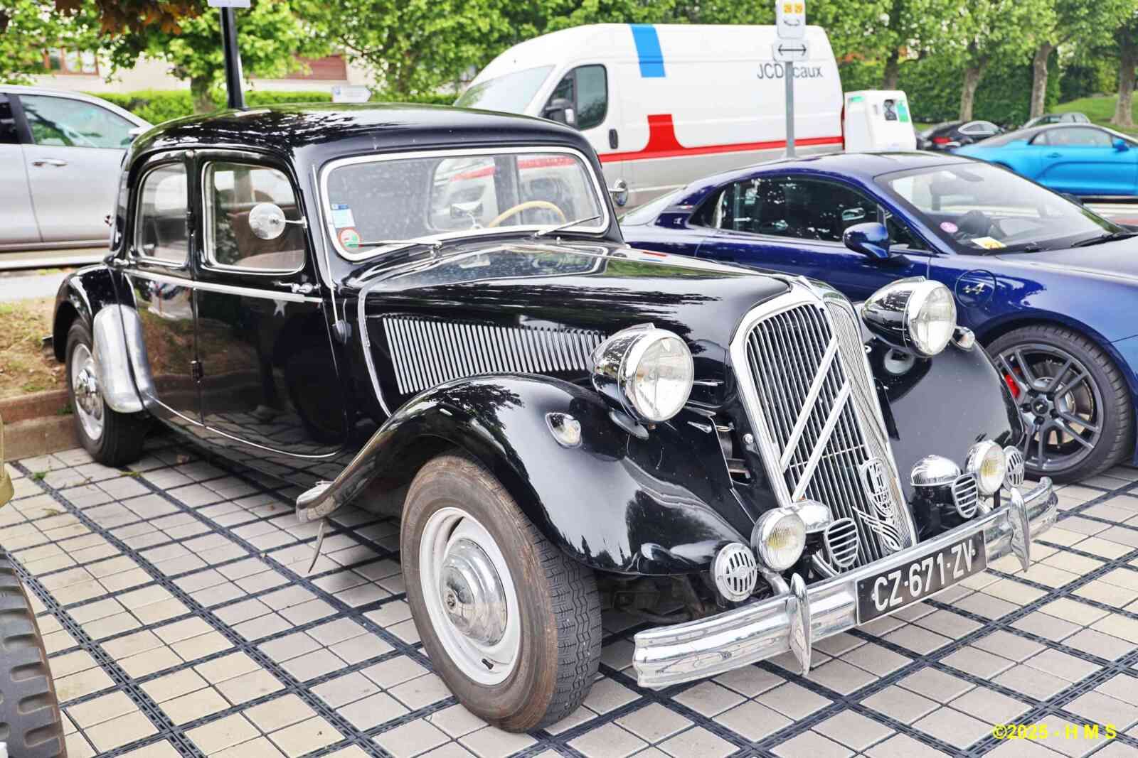 Citroen Traction 15-6 berline _11 - 1938 [F] HL_GF