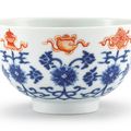 An iron-red and blue and white bowl, seal mark and period of Daoguang (1821-1850)