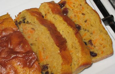 Cake d'hiver: carottes & raisins secs