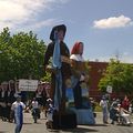 fête nationale québécoise (dslé avec un peu de retard) : défilé des géants (personnages du québec) et concert 