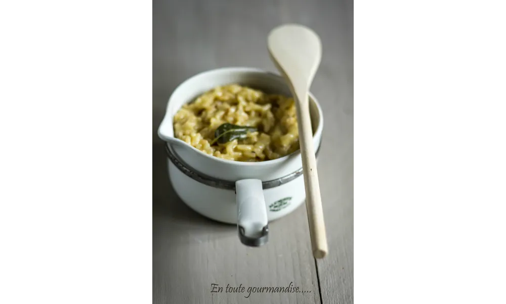 Risotto Gorgonzola-Sauge......