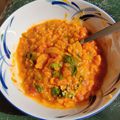 Dal de lentilles et tomates