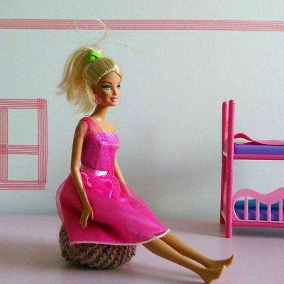 ACCESSOIRES EN TRICOT POUR BARBIE