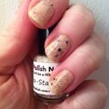 Tea-Stained Linen de Hit Polish