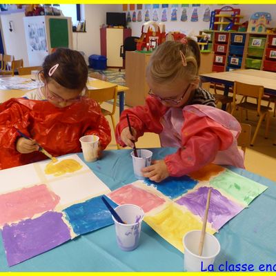 6 cases de couleur différentes