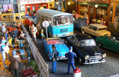 nouveau diorama, "embouteillage à la foire d'automne"