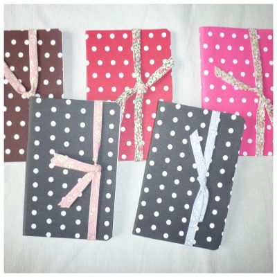 Carnets à pois