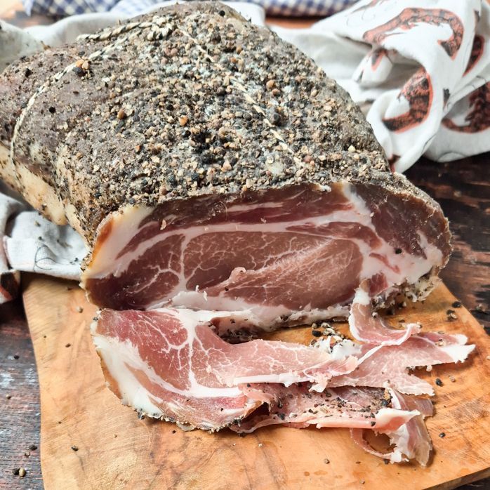 Viande de porc séchée au frigo 