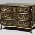 Commode Mazarine. XVIIIe siècle, décor postérieur