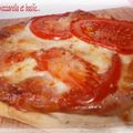 Tarte fine tomate, mozzarella et basilic