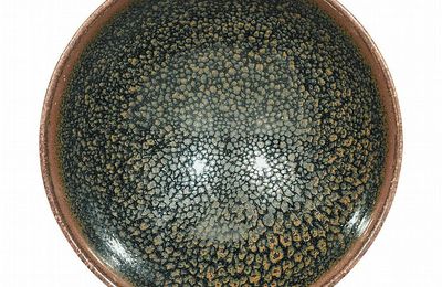 A small Shanxi black-glazed 'oil-spot' bowl, Northern Song-Jin dynasty (960-1234)  