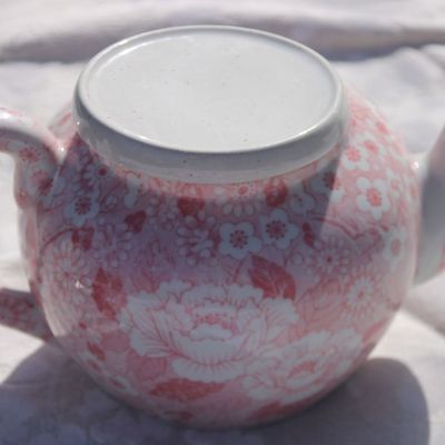 ET SI NOUS PRENIONS LE THE ?