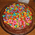 gâteau au yaourt, nappage nutella-smarties