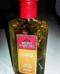 LE PARFUM MAGIQUE POUR ATTIRER UNE PERSONNE