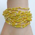 Bracelet Soli Multirang Tibétain Rocailles Jaune Et Blanc Fil Crocheté Fermoir Bouton