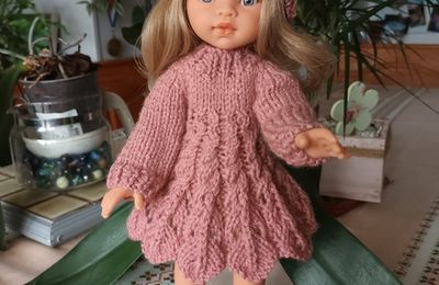 Emily , fin de tenue d'hiver ...