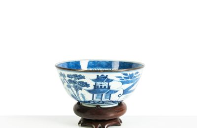 Bol en porcelaine "bleu de Huê", Chine pour le Vietnam, Huê, XIXe siècle 