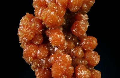 Smithsonite, Aurichalcite, Roselite, Selenite, Kleinite, Pyromorphite 