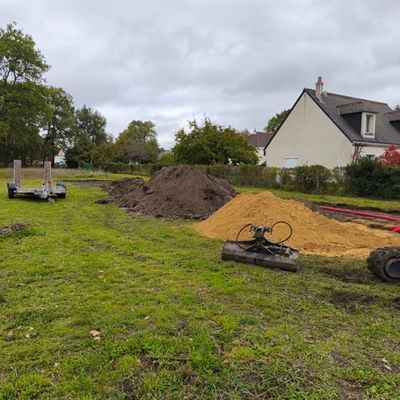 🏗️ Semaine 1 – C'est le début du chantier : chemin, terrassement et premiers réseaux