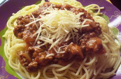 * Spaghettis bolognaise *