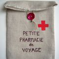 POCHETTE LIN "PETITE PHARMACIE VOYAGE"