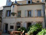 La Maison XVIIIe : 3 Chambres d' hôtes  à  Moulins   03000