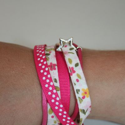 Petit bracelet aux couleurs de l'été