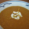 Soupe de lentilles corail, avec gingembre frit