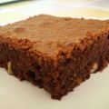 BROWNIES AUX ECLATS DE NOISETTES