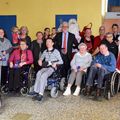 DEUX INVITÉS D’HONNEUR A L’APÉRITIF DU REPAS DE L’APF « FRANCE HANDICAP ».