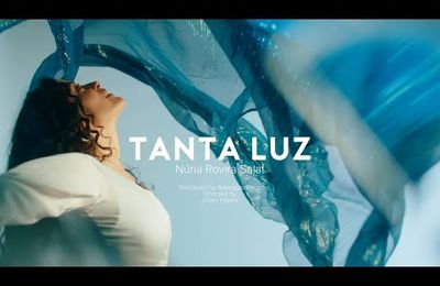TANTA LUZ....NURIA ROVIRA SALAT- ( feat. Soufiane Dakki & Julio Portilla)