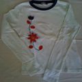 T-Shirt ML blanc, motif fleur - Taille M - 5€