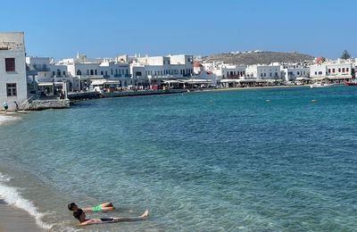 Un bain à Mykonos