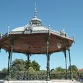 Valence #5 - Le kiosque Peynet