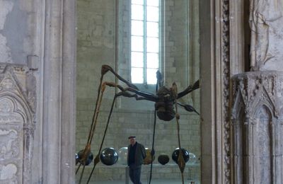 Les Papesses en exposition au Palais des Papes