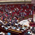 Réforme des retraites 2023 : chemin de Croix à l'Assemblée