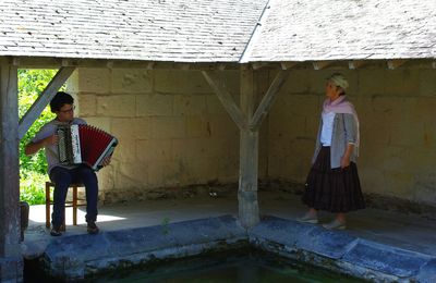 Le lavoir de Chemellier au rythme des histoires et de la musique...