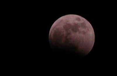 Eclipse totale de Lune dans la nuit du 3 au 4 mars 2007