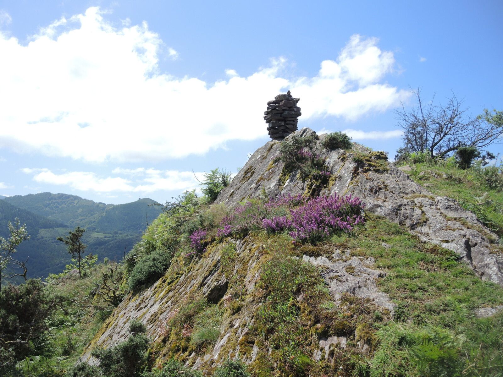 Urdax, Askar, sommet et cairn (Espagne)
