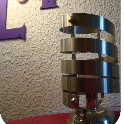 Lampe spirale en acier inoxydable