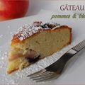 Divin gâteau à l'huile d'olive, aux pommes et aux bleuets, sans gluten et sans lactose