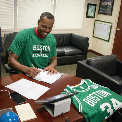 Paul Pierce signe aux Celtic's !