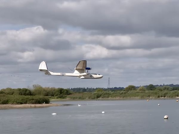 Un hydravion RC aux qualités voilières exceptionnelles