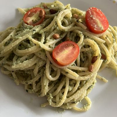 Pâtes au pesto de courgettes