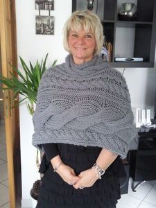 ღﻬஐ(¯`·._ﻬஐ♥Poncho terminé ! ♥ஐﻬ_.·´¯)ஐﻬღ