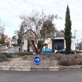 Rond-point à Saint-Cyr-sur-Loire