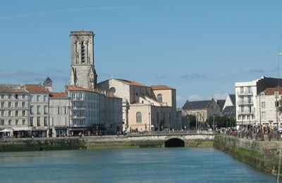 La Rochelle-église Saint-Sauveur.