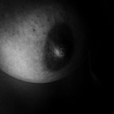 ... et puis regarder respirer la peau des femmes ...