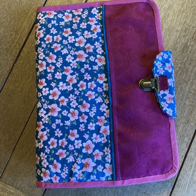 Couture: pochette porte-documents/ housse de tablette